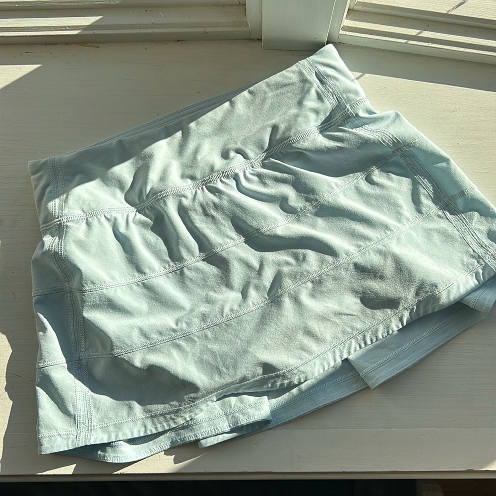 Lululemon pace rival tennis skirt